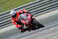 cadwell-no-limits-trackday;cadwell-park;cadwell-park-photographs;cadwell-trackday-photographs;enduro-digital-images;event-digital-images;eventdigitalimages;navarra;no-limits-trackdays;peter-wileman-photography;racing-digital-images;trackday-digital-images;trackday-photos